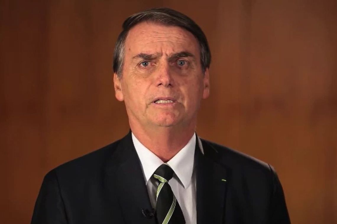 Em discurso a ruralistas, Bolsonaro diz que país vai crescer com reforma