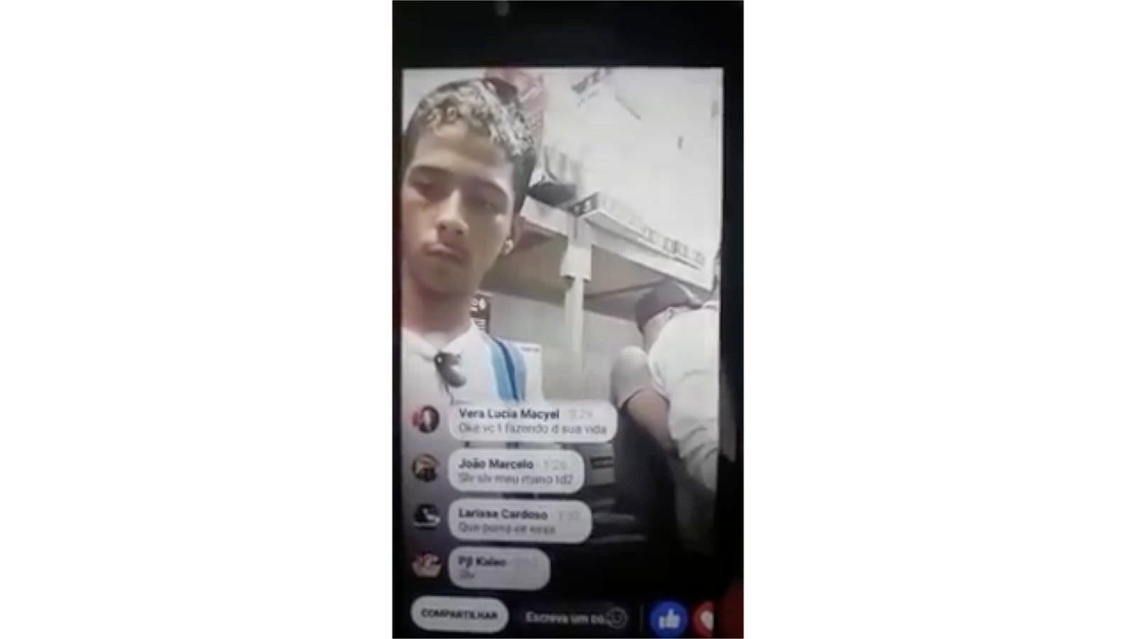 Bandidos transmitem assalto em loja ao vivo pelo Facebook