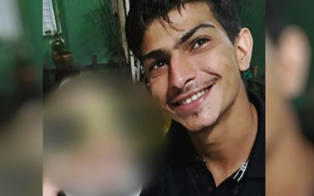 Jovem é baleado por guarda civil no telhado de casa enquanto instalava ar-condicionado