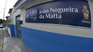 Assaltantes invadem duas UBS de Manaus e levam pertences de pessoas