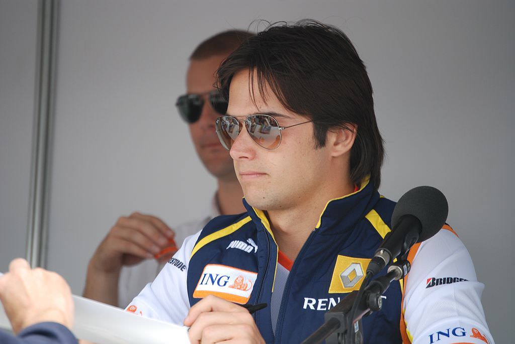 Com 1 ponto em 6 provas na temporada, Nelsinho Piquet deixa Jaguar