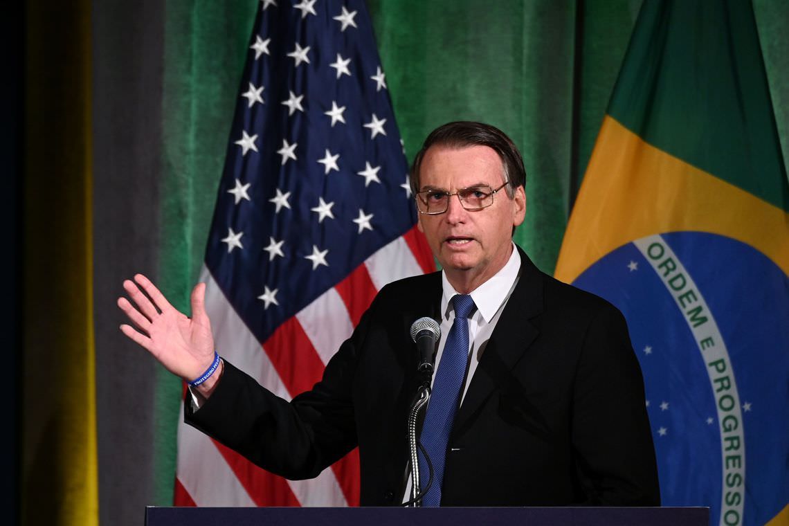 Jair Bolsonaro e Donald Trump se reúnem hoje na Casa Branca