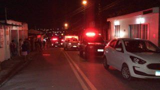 Vendedor de churrascos é morto a tiros na frente de casa em Manaus