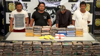 Polícia prende quatro pessoas e apreende 300 kg de skunk em Amaturá