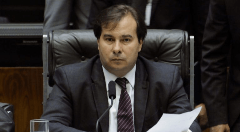 Acordo entre Maia e Bolsonaro pretere pacote anticrime