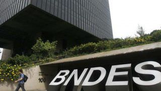 BNDES financia US$ 10 bi para exportação de serviços de engenharia