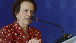 Ex-ministra relaciona morte de Marielle com família Bolsonaro