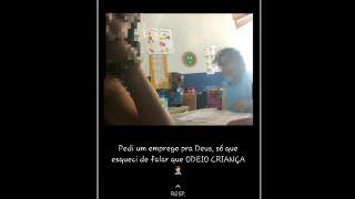 Estagiária é demitida de escola pública após postar que odeia crianças em rede social