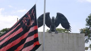 Base do Flamengo volta ao trabalho com a presença de sobreviventes
