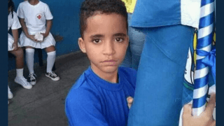 Menino de 12 anos morre após ser baleado durante operação da polícia