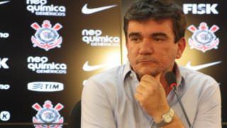 Com encefalite viral, presidente do Corinthians é internado em São Paulo