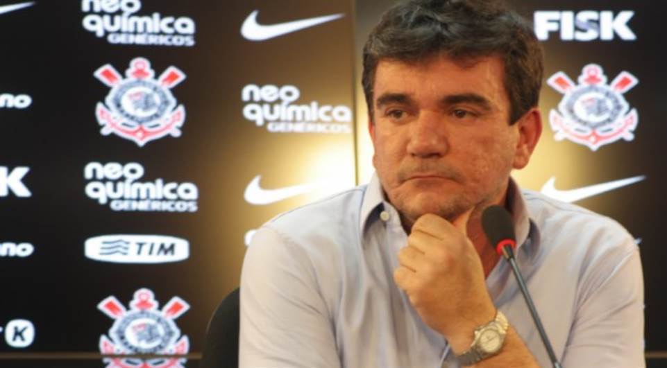 Com encefalite viral, presidente do Corinthians é internado em São Paulo