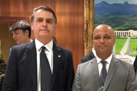 Bolsonaro não vai abrir mão de abdicar da velha política, afirma líder do governo