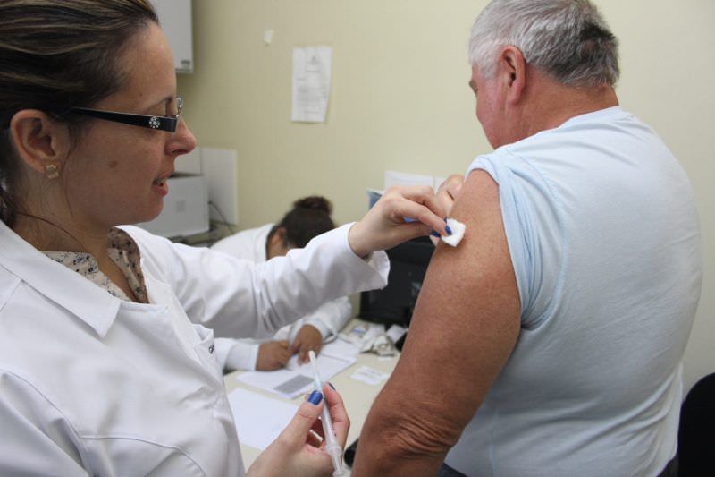 Campanha contra Influenza terá mais de 1,5 mil salas de vacinação