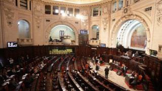 Assembléia Legislativa do Rio decide que deputados presos vão poder tomar posse