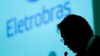 Câmara aprova venda da Eletrobras; deputados ainda votam mudanças