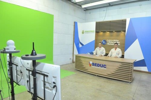 Após irregularidades, Seduc vai fazer nova licitação para Centro de Mídias