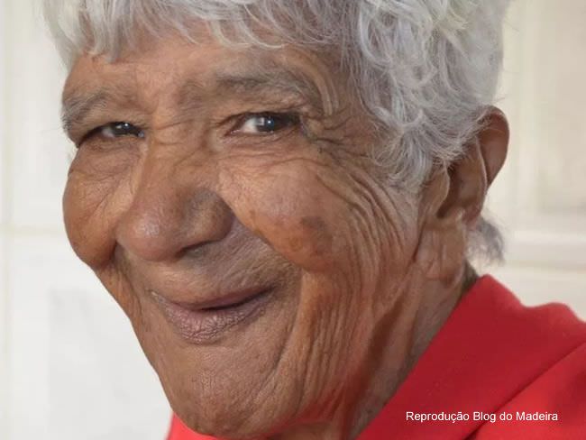 Morre em Minas Gerais a mulher mais idosa do mundo