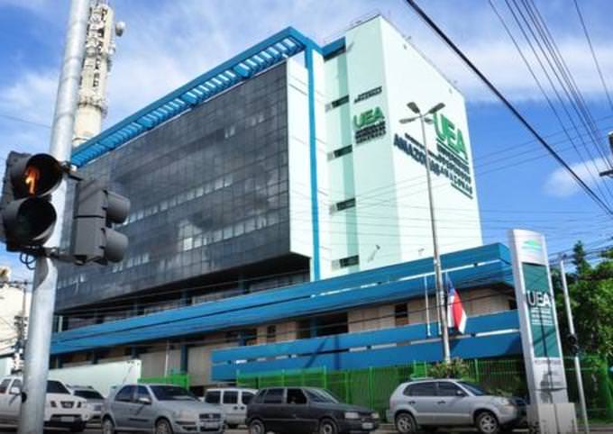 UEA lança concurso público com mais de 60 vagas