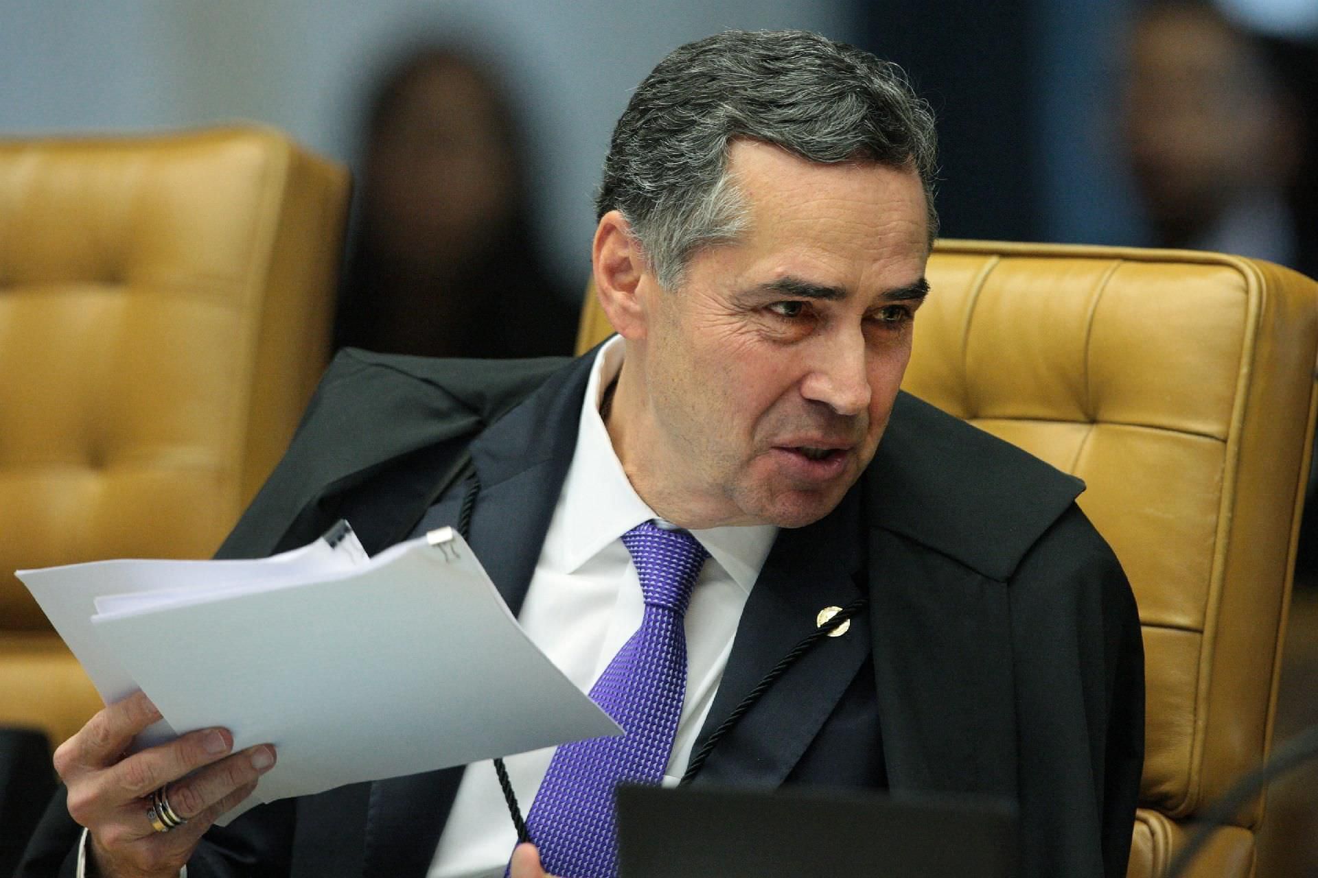 Se os homens engravidassem, aborto já estaria resolvido há tempos, diz Barroso
