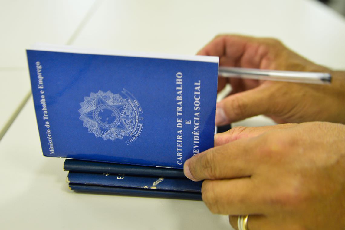 Abono salarial de 2017 injetou R$ 17,3 bilhões na economia