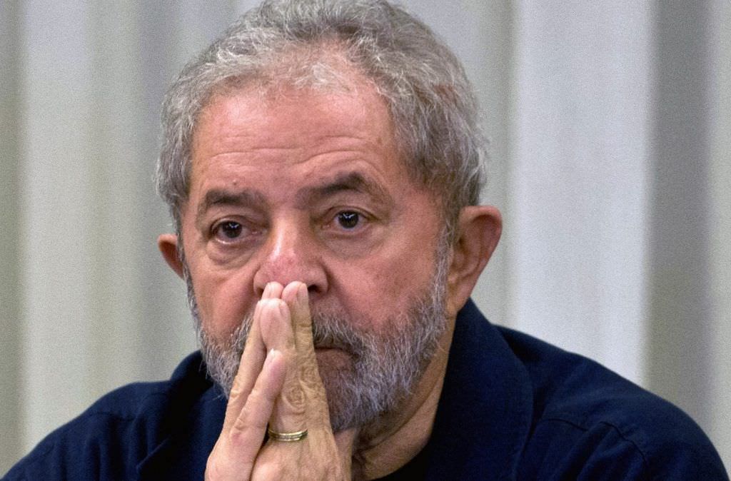 Maioria do STJ decide reduzir pena do ex-presidente Lula para 8 anos
