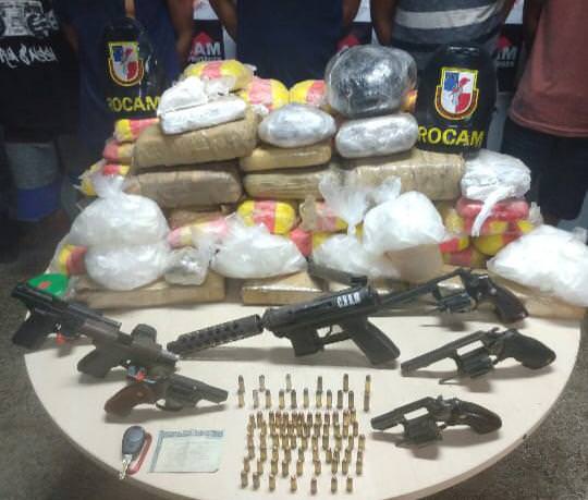 Grupo é preso com sete armas e 80kg de drogas em Manaus