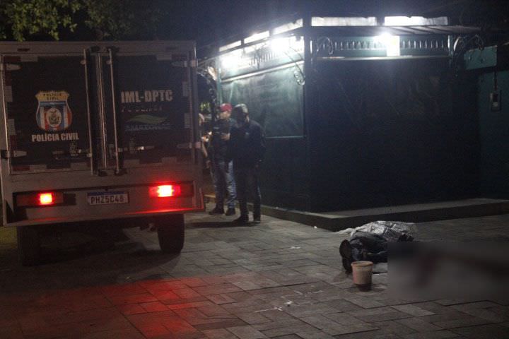 Venezuelano é morto com tiro no rosto na Praça da Saudade