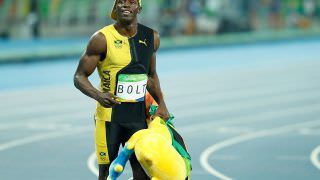 Aposentado, Usain Bolt se encontra com presidente do Chile