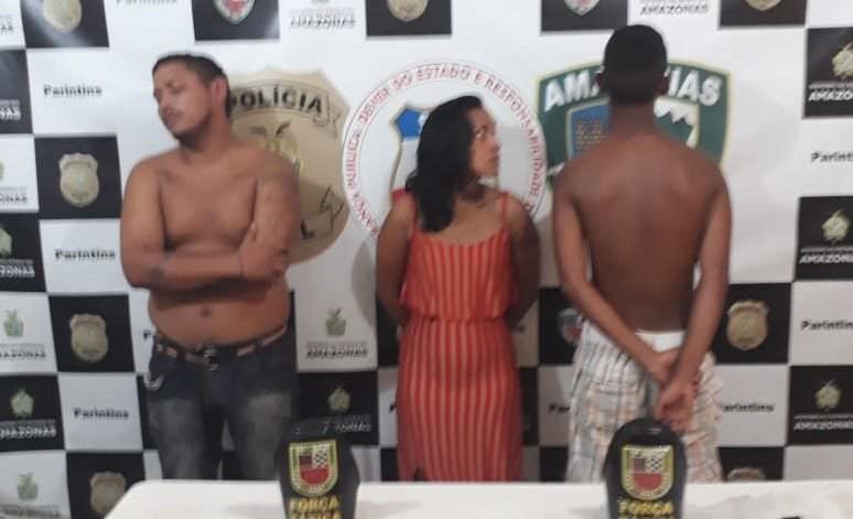 PM detém trio suspeito de roubo e tráfico de drogas em Parintins