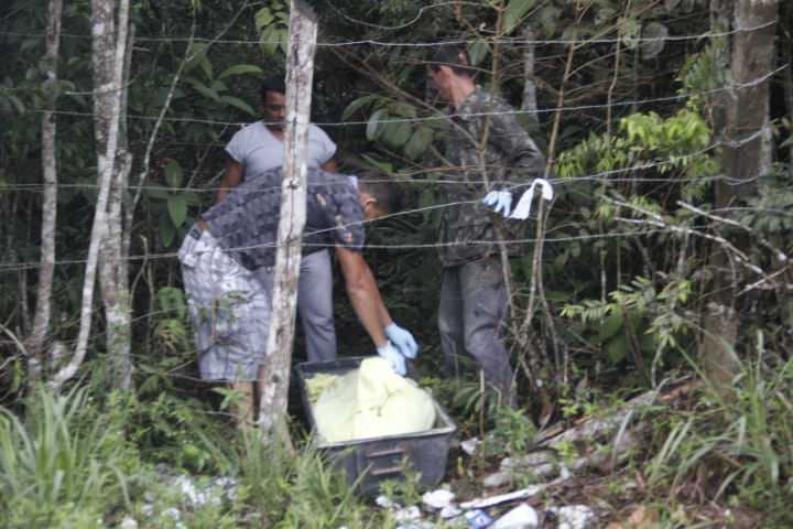 Com sinais de pauladas, corpo de mulher é encontrado em Manaus