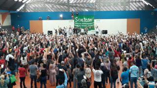 Professores realizam assembleia para analisar contraproposta do Governo