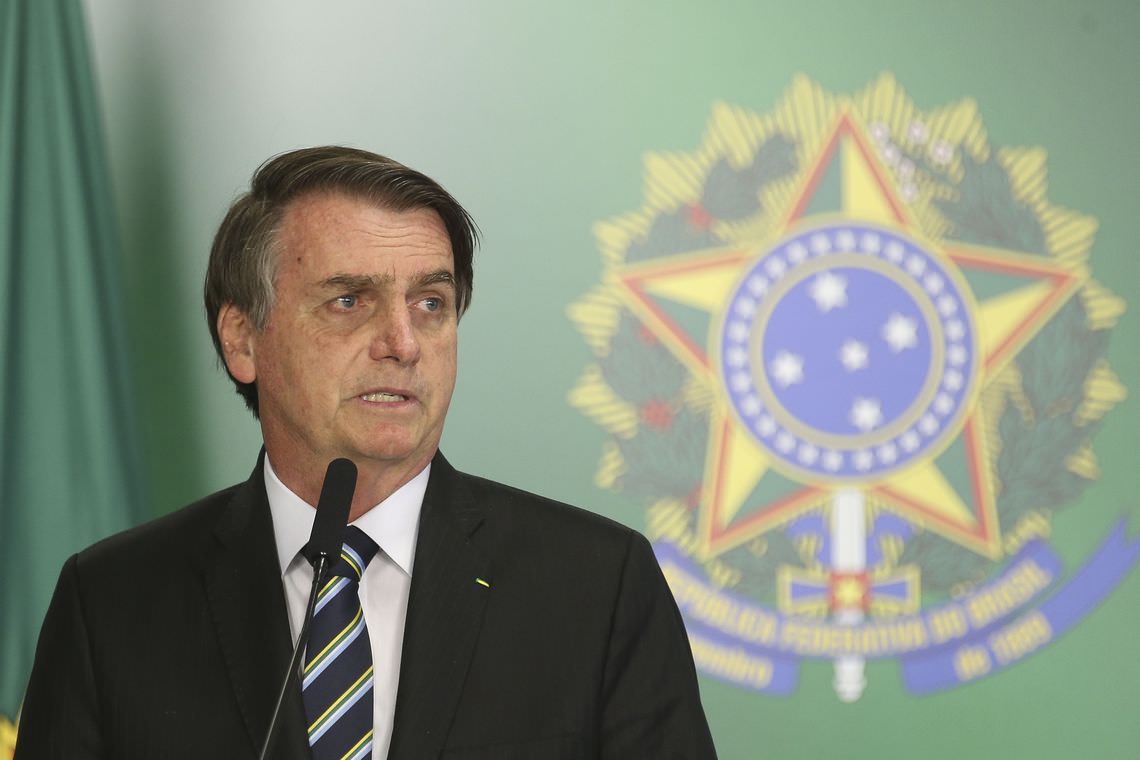 27% dos brasileiros avaliam Bolsonaro como ruim ou péssimo, aponta Ibope