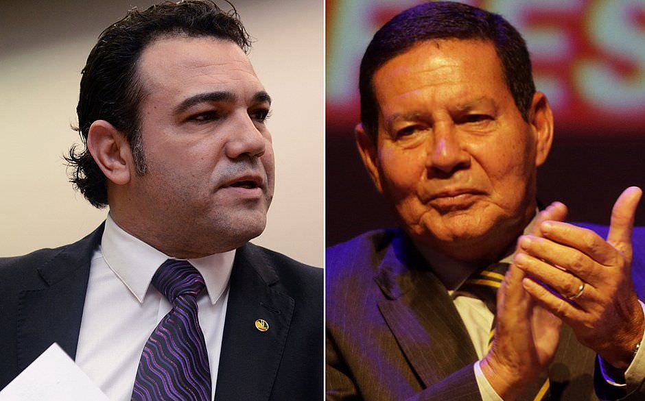 Feliciano pede impeachment de Mourão após vice 'curtir' post de Rachel Sheherazade