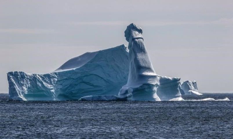Louco por lugares remotos, fotógrafo neozelandês humaniza icebergs