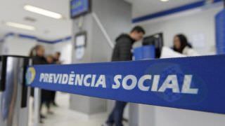 Governo dará R$ 40 milhões em emendas a cada deputado que votar pela reforma