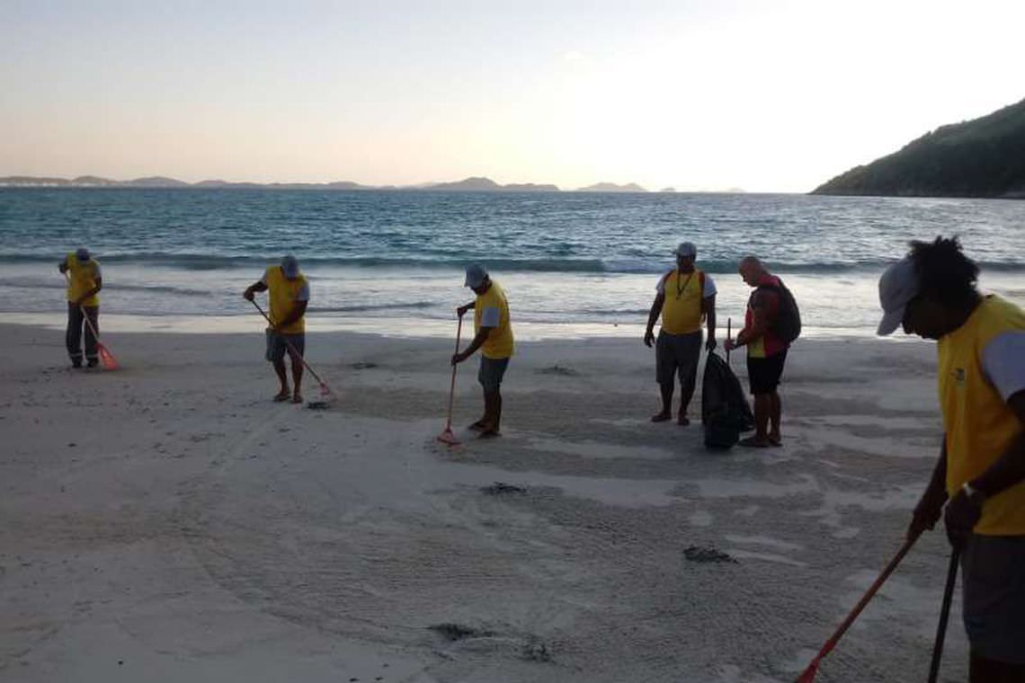 Óleo que atingiu praias de Búzios e Arraial do Cabo vazou da Petrobras