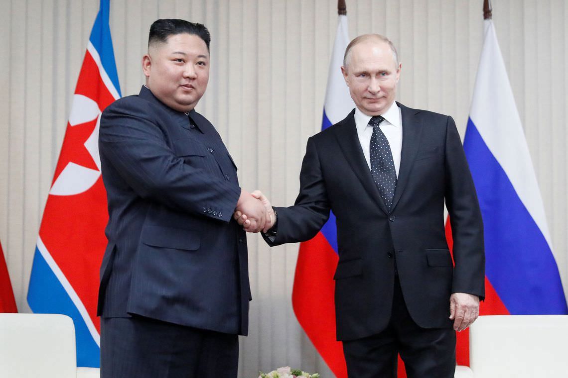 Kim pede a Putin para resolverem juntos questão nuclear
