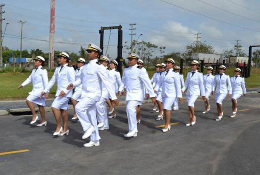 Marinha abre dois concursos com salários de R$ 11,1 mil