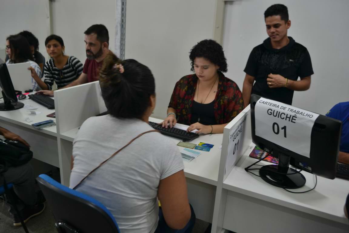 Postos do Sine ofertam mais de 150 vagas de emprego nesta terça-feira