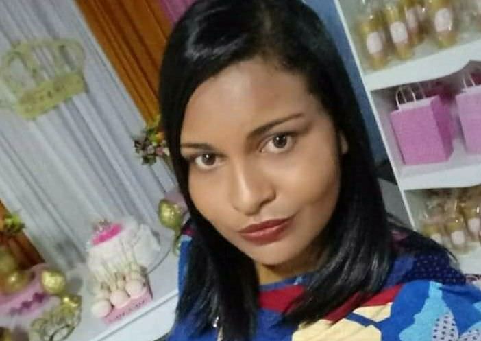 Jovem sofre descarga elétrica e morre após lavar roupas