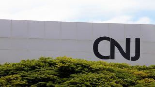 Corregedor pede apuração de representação contra magistrada