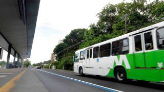 Obras de passagens subterrâneas alteram trânsito na Constantino Nery