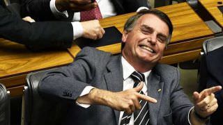 Redes sociais na eleição de Bolsonaro é tema de debate nos EUA