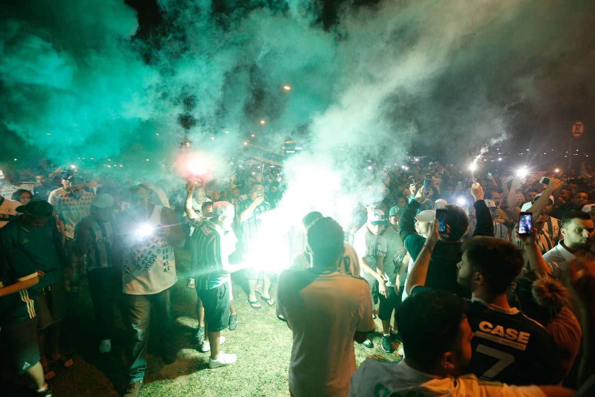 Torcedor é baleado em confusão entre organizadas do Palmeiras
