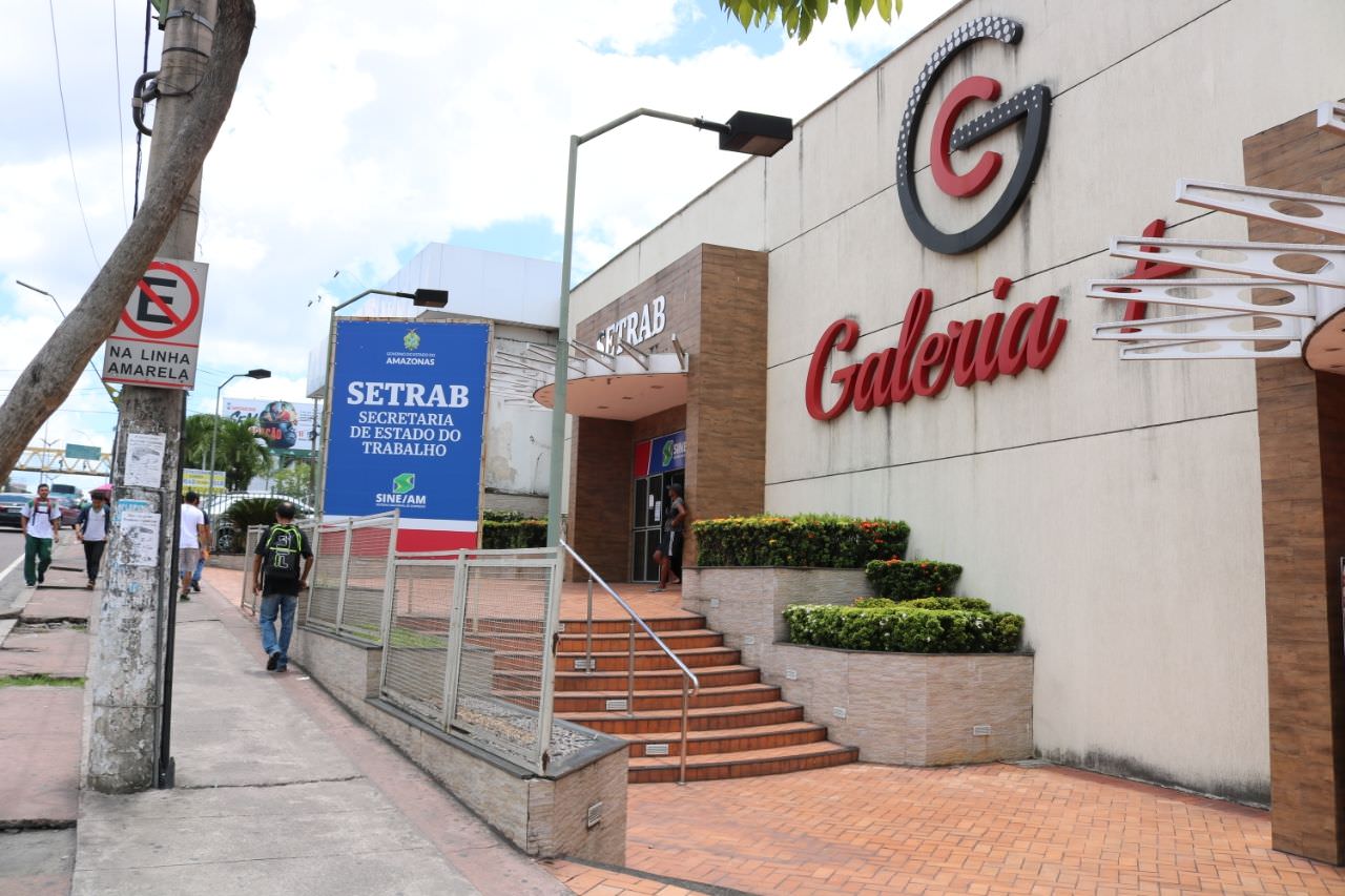 Setrab divulga 45 vagas de emprego para esta segunda-feira