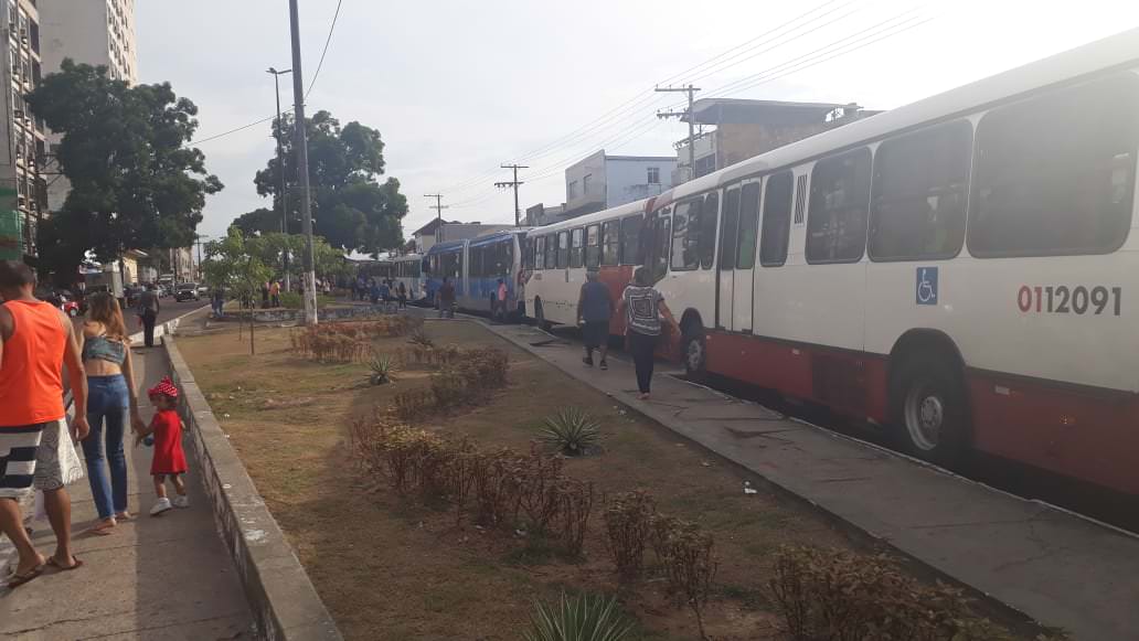 Rodoviários ameaçam paralisar transporte coletivo na próxima sexta-feira