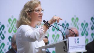 Ministra mexicana renuncia após causar atraso em voo