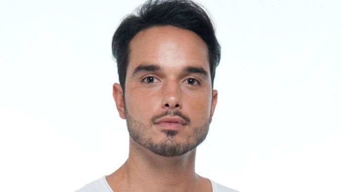 Ator da Record faz vaquinha online para custear tratamento de câncer