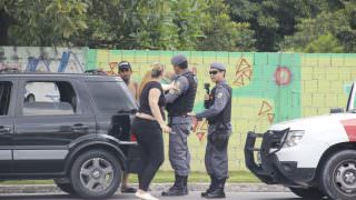 Advogada é detida após impedir abordagem policial em Manaus